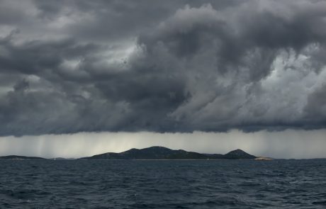 Silovito neurje, ki je v nedeljo zajelo večji del Hrvaške, usodno za 65-letnika