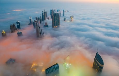 FOTO: Tak razgled se v megli ponuja z najvišje stavbe na svetu!