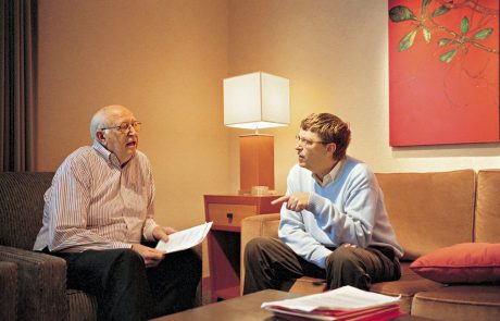 V 94. letu umrl oče ustanovitelja Microsofta Billa Gatesa