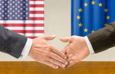 Francija Evropski komisiji predlaga zaustavitev pogajanj o trgovinskem sporazumu TTIP