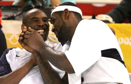 Prvi zvezdnik ameriške košarke LeBron James z ganljivim zapisom prekinil tišino po smrti Bryanta