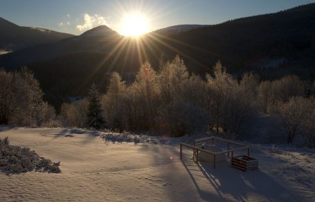 Konec tedna suh in mrzel, večje otoplitve še ni na vidiku