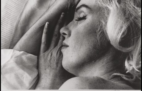 Na dražbi zadnje, še neobjavljene fotografije Marilyn Monroe, ki so nastale tik pred smrtjo