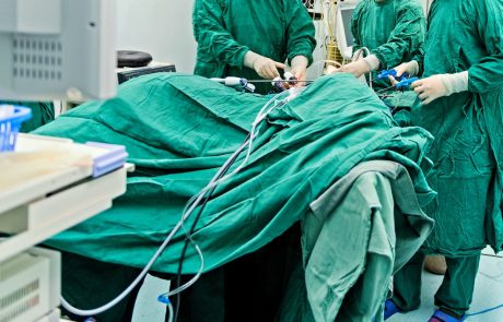 Tri ovadbe zaradi najema hrvaških anesteziologov