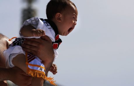 Na Japonskem število novorojenčkov prvič po letu 1899 upadlo pod milijon