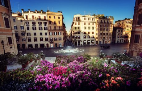 V Rimu so po 1,5 milijona evrov vredni prenovi ponovno odprli znamenite Španske stopnice