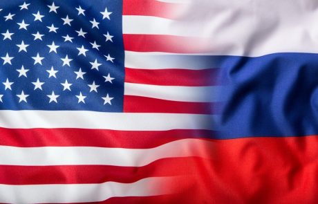Izgnani ameriški in ruski diplomati zapustili predstavništva
