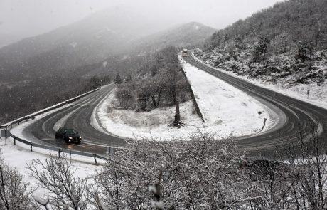 Na Hrvaškem zaradi silovitega vetra zaprte avtoceste