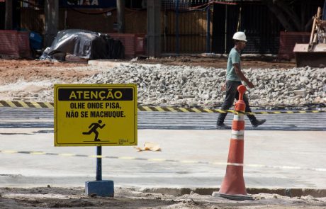 Življenja delavcev na olimpijskih gradbiščih v Riu resno ogrožena