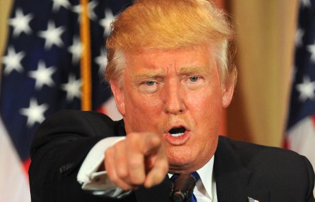 Reuters naročil novinarjem dodatno previdnost pri pokrivanju administracije Trumpa: “Nikoli se ne pustite ustrahovati”