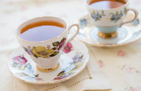 Ajdov čaj: Izboljšuje zdravje žil, tudi krčne žile, zmanjšuje holesterol in pomaga pri hujšanju
