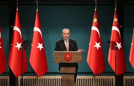 V Turčiji bodo po hitrem postopku odstranili vse elemente ‘teroristične organizacije’, ki stoji za udarom