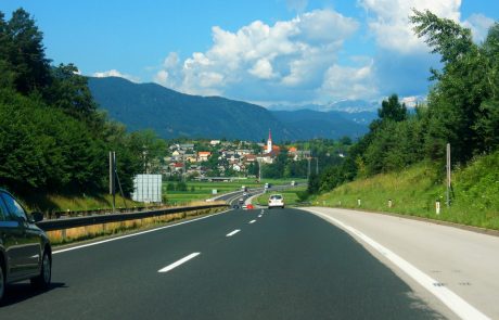 Slovenija bi lahko v šestih letih vzpostavila vzdržno raven kakovosti državnih cest