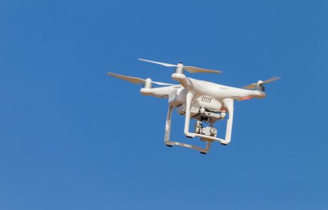 Policija bo testirala drone za nadzor iz zraka