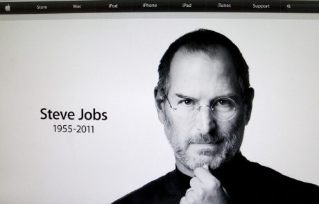 Ne boste verjeli, na kakšen način se je Steve Jobs sproščal v službi