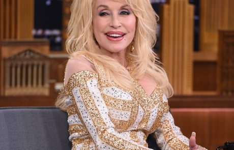 Dolly Parton napisala roman z avtorjem uspešnic Jamesom Pattersonom