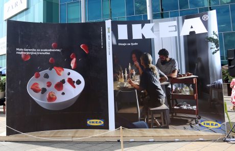 Ne le, da je Ikea v Zagrebu delila kataloge v romunščini, dajali naj bi tudi namige vlomilcem