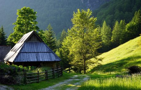 Slovenija za razvoj trajnostnega turizma prejela nagrado National Geographica