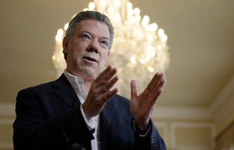Nobelov nagrajenec za mir je letos postal kolumbijski predsednik Santos