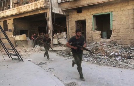 Kljub napovedi Lavrova se v sirskem Alepu napadi nadaljujejo