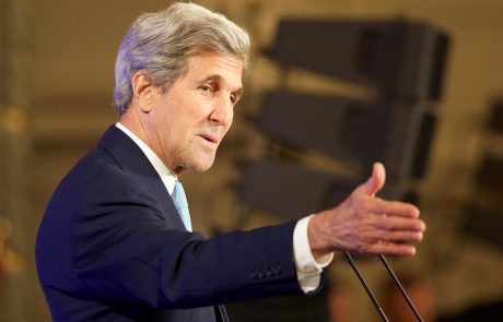 Kerry: Edina možnost za mir na Bližnjem vzhodu je rešitev dveh držav