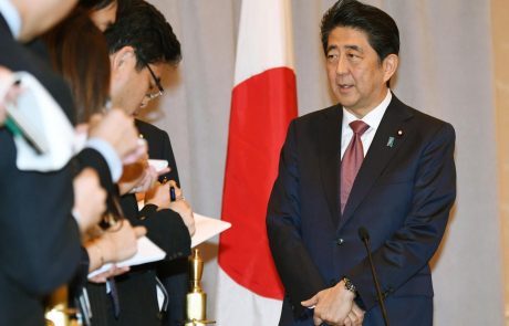 Japonski premier Shinzo Abe ima po srečanju s Trumpom vanj veliko zaupanje