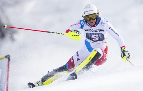 Američanki Shiffrinovi 33. slalomska zmaga, Hrovatova 12., Ferkova 22.