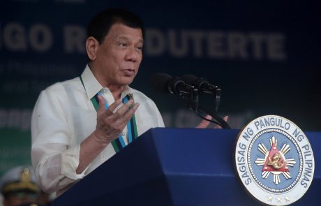 Morilski pohod filipinskega predsednika se nadaljuje