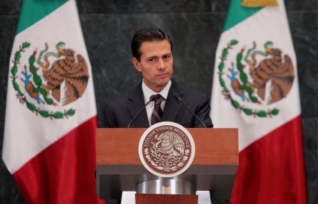 Mehika vztraja, da ne bo plačala zidu na meji z ZDA