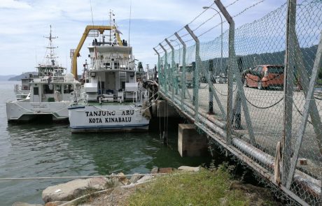Našli večino potnikov pogrešane malezijske ladje, ki je izginila ob obali otoka Borneo