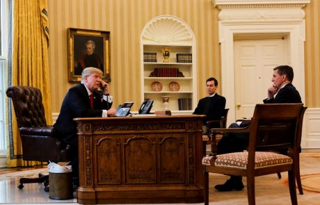 Trumpovemu svetovalcu za nacionalno varnost se maje stolček
