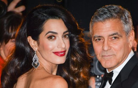 Všeč nam je nosečniški stil Amal Clooney!