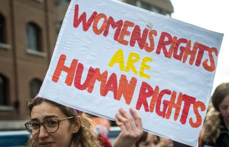 Američanke bodo na dan žena v Washington protestirale proti Trumpu
