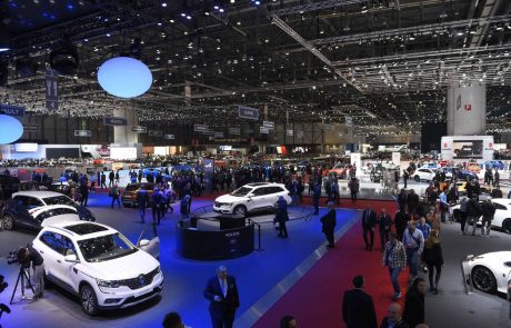 V Ženevi se danes začenja mednarodni avtomobilski salon, na katerem bodo lahko ljubitelji avtomobilizma pobliže spoznali 148 novosti