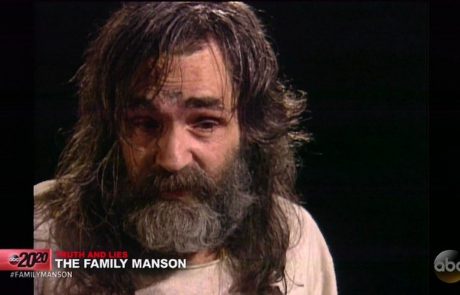 Umrl serijski morilec Charles Manson