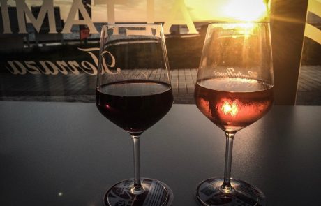 V minulem letu Slovenec v povprečju popil 39 litrov vina, kar je štiri litre manj kot leto prej