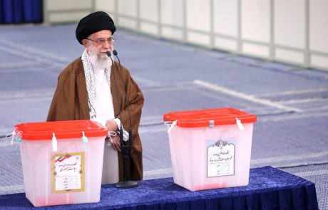 Iranci danes volijo novega predsednika, udeležba je izjemno visoka