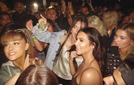 Kim Kardashian šokirala z objavo po tregediji v Manchestru: “Sramota, kaj si dovoliš”