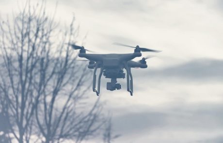 Policija kupuje brezpilotne letalnike in dronske puške