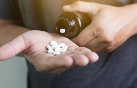 Strokovnjaki pred preventivnim uživanjem jodovih tablet