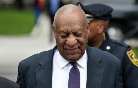 Billu Cosbyju, ki ga je spolnega napada obtožilo kar 60 žensk, grozi od pet do deset let zapora