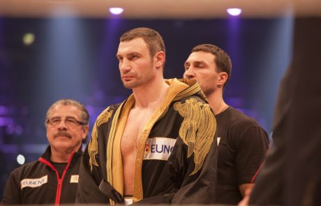 Vladimir Kličko končal 21-letno kariero