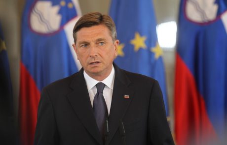 Pahor napovedal spremembo volilnega sistema