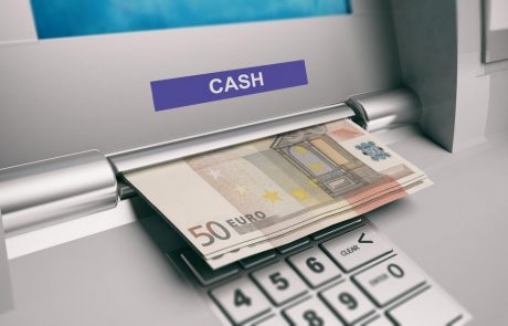 Na Hrvaškem skupina roparjev iz bankomatov ukradla 205.000 evrov