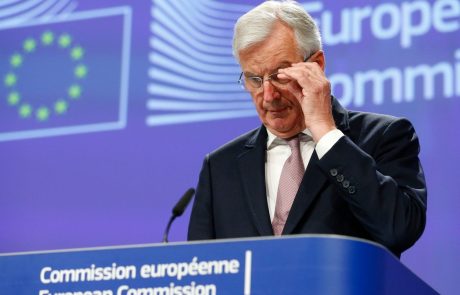 Barnier: Brexit brez dogovora vse verjetnejši, a se mu še da izogniti