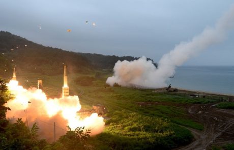 ZDA po izstrelitvi rakete uvedle sankcije proti petim državljanom Severne Koreje