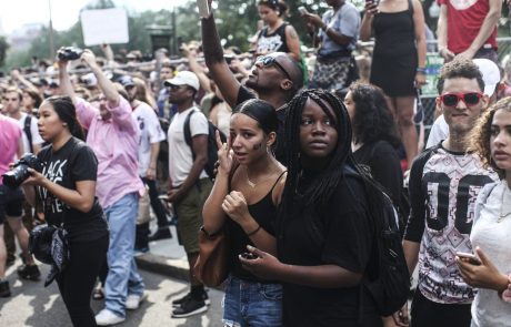 Več tisoč ljudi v Bostonu na pohodu proti rasizmu, tokrat k sreči ni prišlo do incidentov
