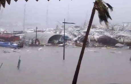 Orkan Irma uničil 90 odstotkov otoka Barbuda