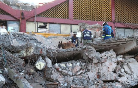 Število žrtev po potresu v Mehiki preseglo 90