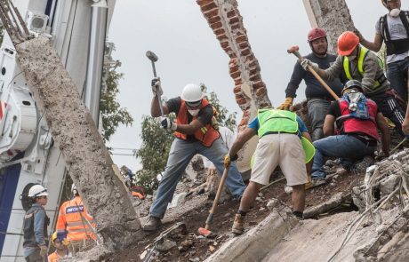 Potres, ki je prizadel Mehiko, zahteval 360 življenj